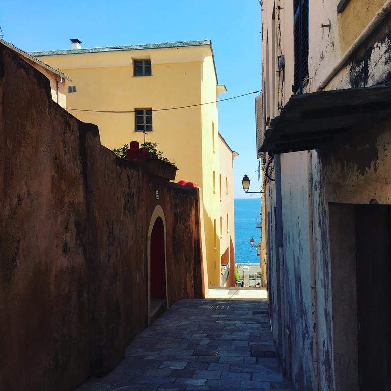 Appartamento Casa Chjuca Au Coeur De La Citadelle Bastia  Esterno foto