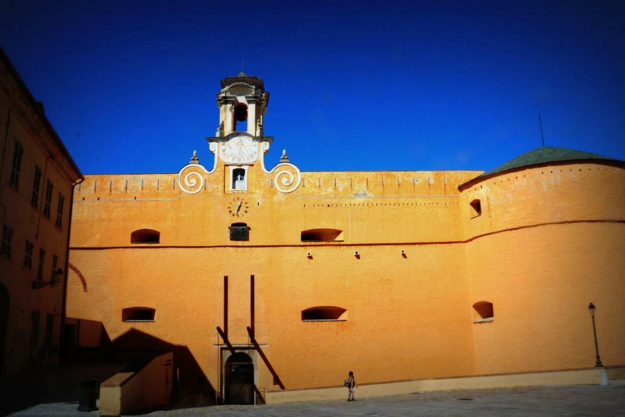 Appartamento Casa Chjuca Au Coeur De La Citadelle Bastia  Esterno foto